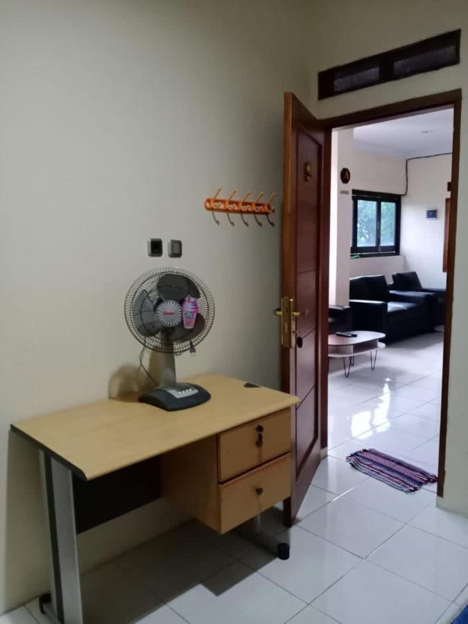 Vanila Kost Jatiwarna - Women Only Pondokmelati Екстериор снимка